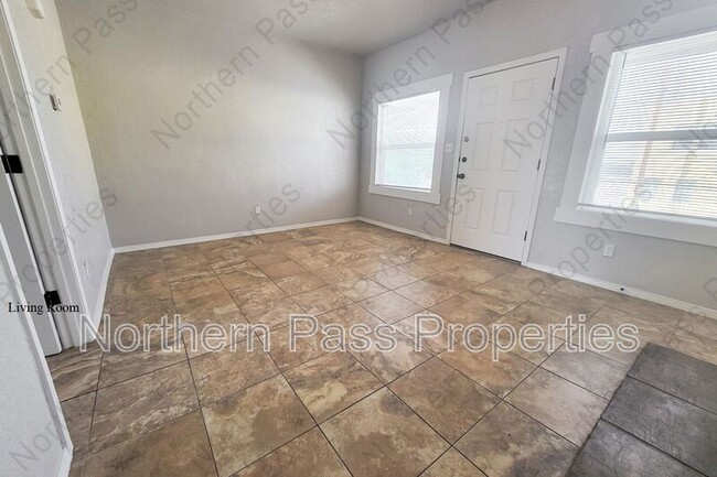 Photo - 1100 Cedar St Unit 6