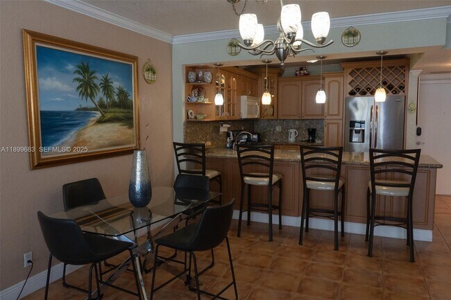 Photo - 3725 S Ocean Dr Unidad 1021