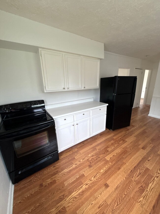 Photo - 1249 Evergreen Rd