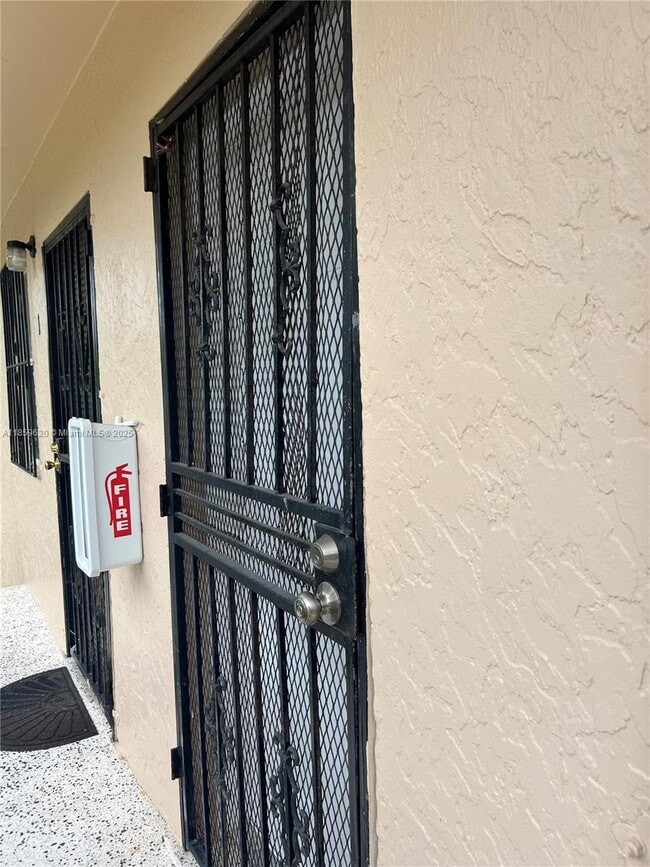 Photo - 3314 NW 8th Ave Unit 2