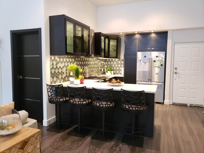 Photo - 215 Washington St Unit 14