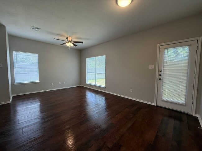 Photo - Aspiz Properties4 (6726 Windrift Way) Unit A