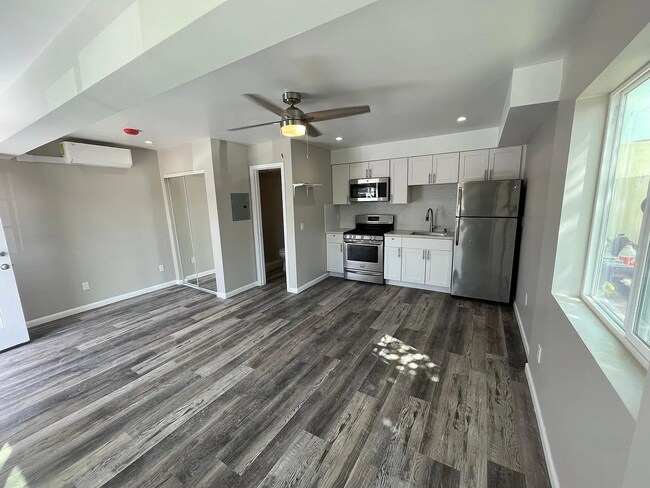 Photo - 3020 Macaulay St Unit 3016