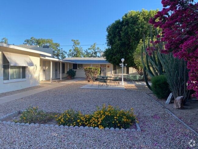 Building Photo - 3629 E Glenrosa Ave Unit 3 Rental