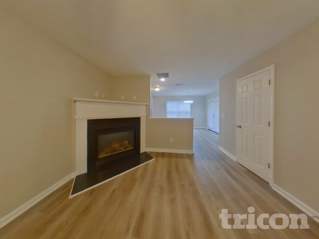 Photo - 151 Prity Ct
