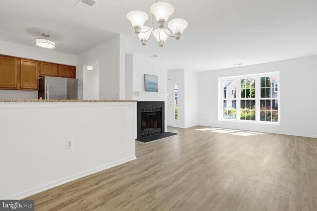 Photo - 7825 Harrowgate Cir Unit B