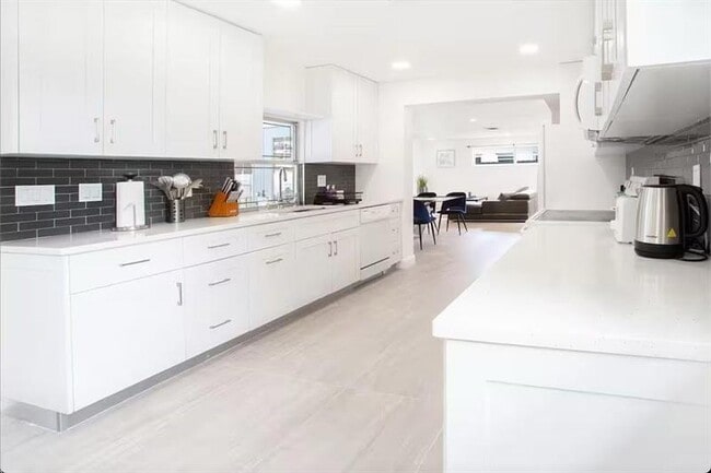 Photo - 21000 Highland Lakes Blvd