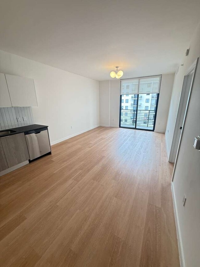 Photo - 1325 NE 117th St Unit A2