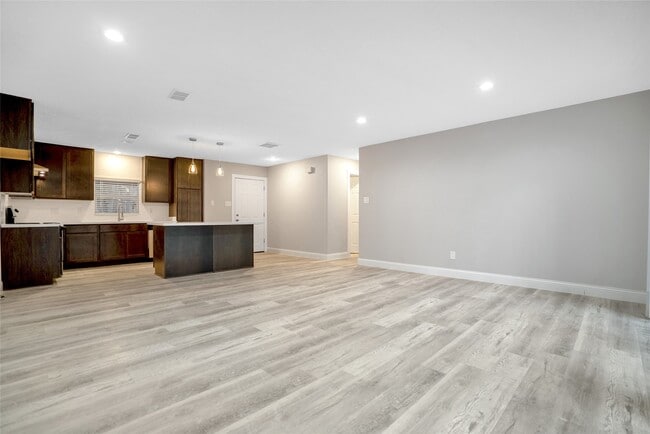 Photo - 1314 E Red Cedar Cir