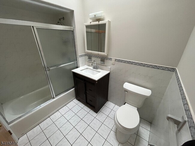 Photo - 26-28 Ferry St Unit 1