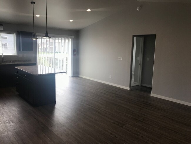 Photo - 4 Bed 2 Bath Single Family Home