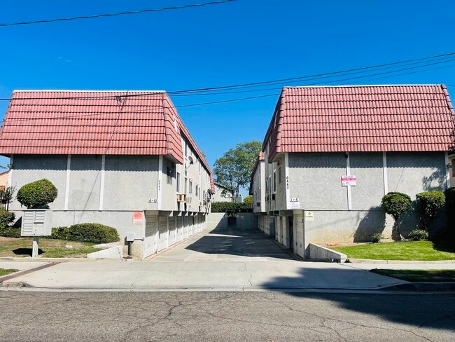 Photo - 6442 Rostrata Ave Apartamentos