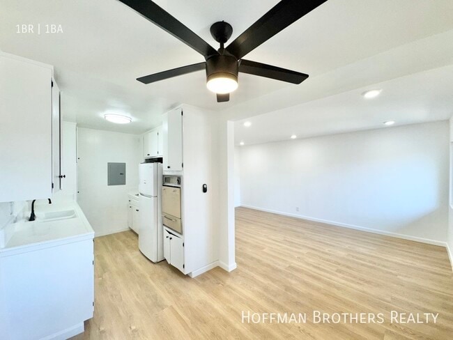 Photo - 14807 Normandie Ave Apartamento Unidad 15