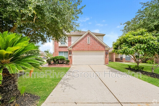 Building Photo - 20942 Foxwood Garden Dr Rental