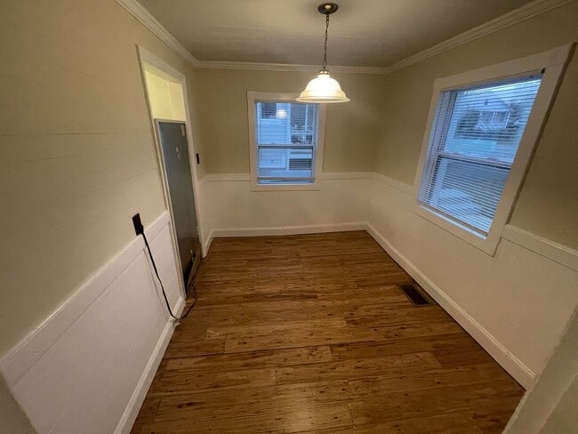 Photo - 2 Bd 1 Ba Ranch