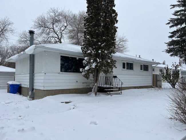 Building Photo - 56 Falcon Bay