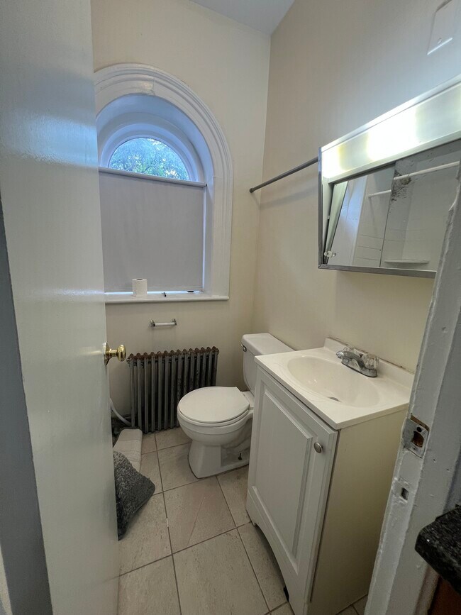 Photo - 19 Brighton Ave Unit 1