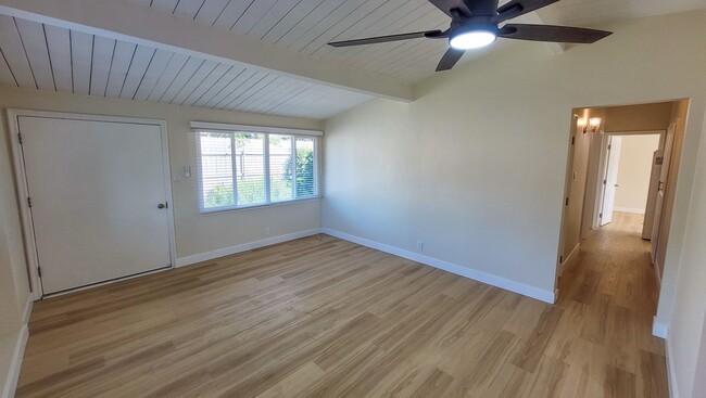 Photo - p12216 Unidad 12214