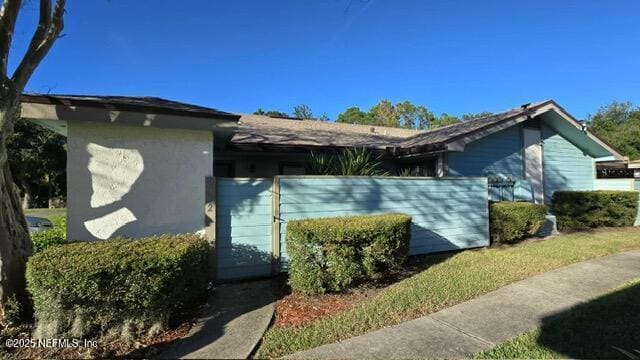 Building Photo - 2302 Challenger Ct W