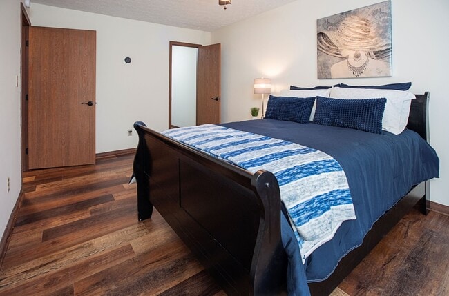 Photo - The Rathbone Apartments