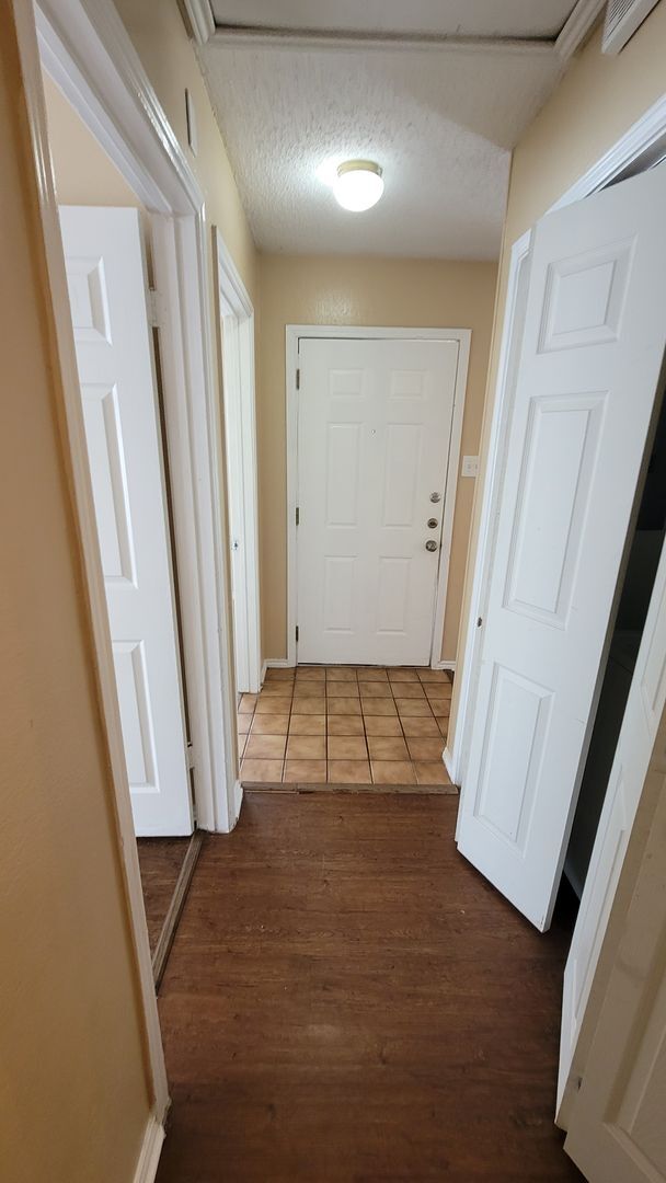 Photo - acBUTT05 Unit acBUTT05