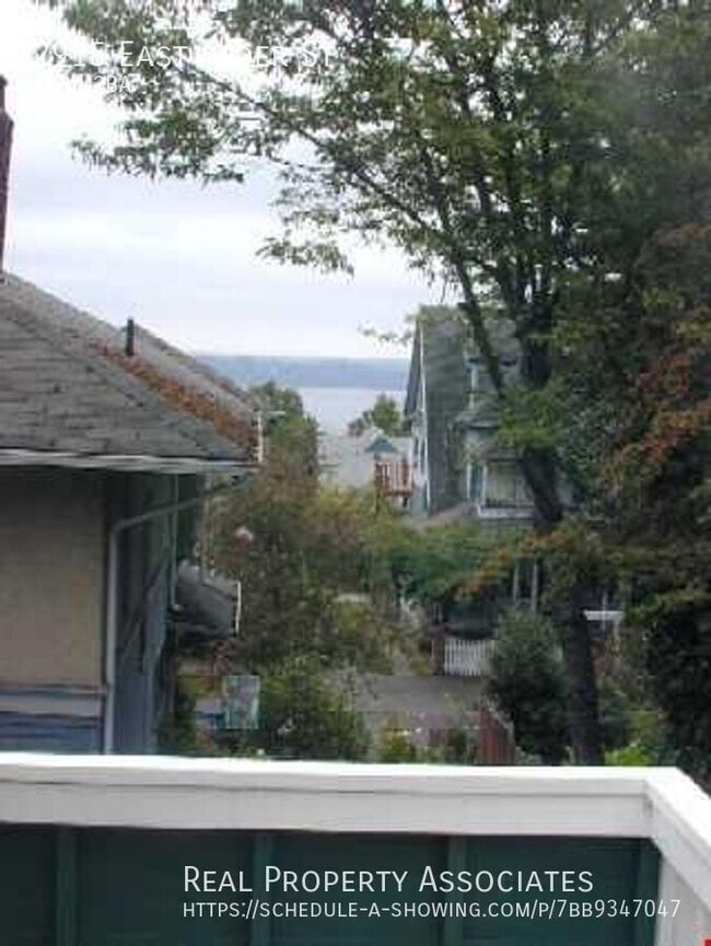 Photo - 2915 E Alder St