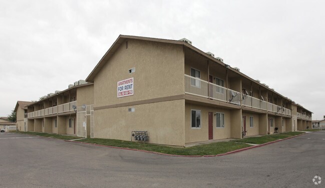 Photo - Villa Park Apartments