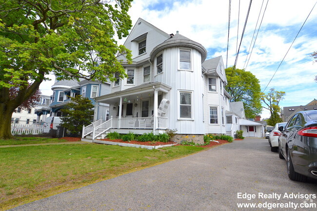 Building Photo - 28 Aldie St Unit 1 Rental