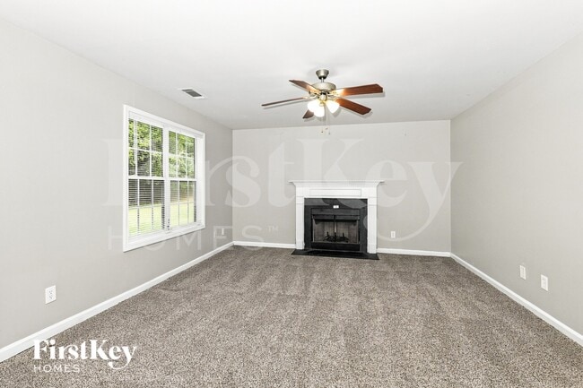 1009 Serene Lake Dr