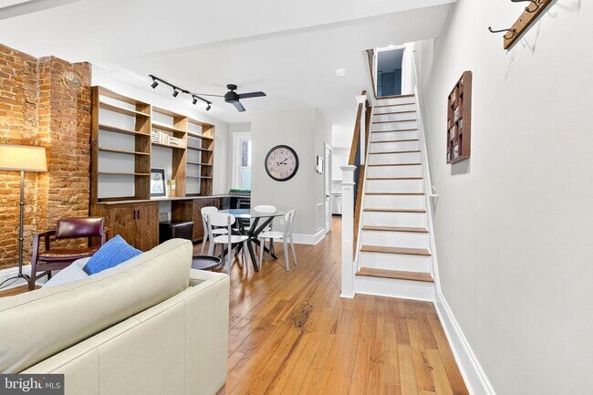 Photo - 624 St Joseph St