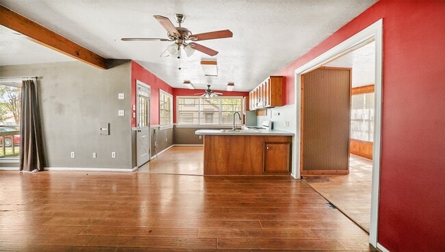 Photo - 314 Commanche Rd