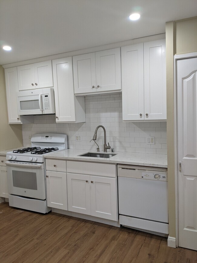 Photo - 1316 Cedar St Townhome