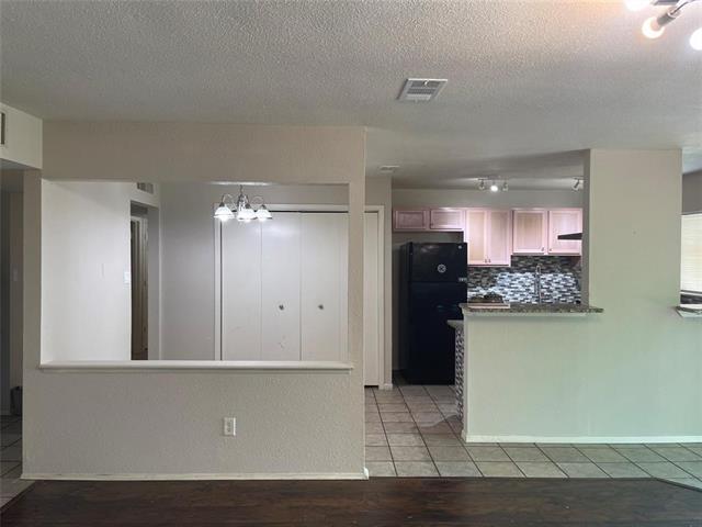 Photo - 630 Valley View Dr