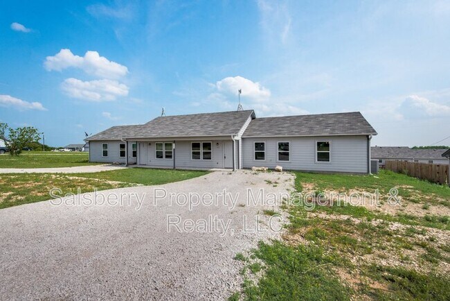 Photo - 177 Private Rd 4211 Unit 200