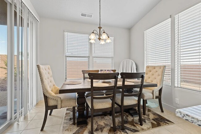 Photo - 3 Bedroom Home in Washington's Premier Bri...