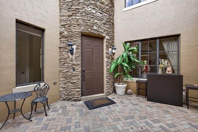 Photo - 3501 Collonade Dr