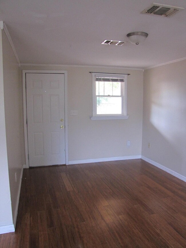 Photo - 451 E 3rd Ave