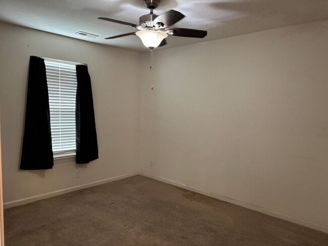 Photo - Well maintained 3BD/2BA ranch home in South Lafayette