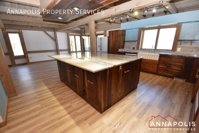 Photo - 1810 View Top Ct