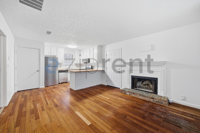 Photo - 5893 N Castlegate Dr