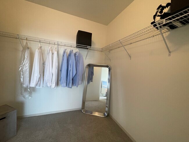 Photo - 300 E Randolph St Unidad 1