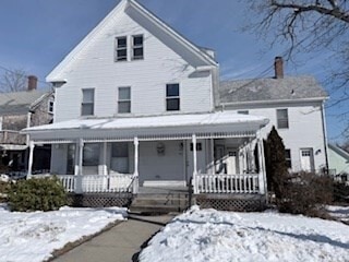 Building Photo - 445 Main St Unit 3