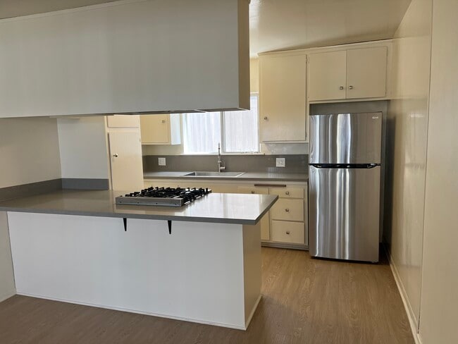 Photo - 520 Hermosa Ave