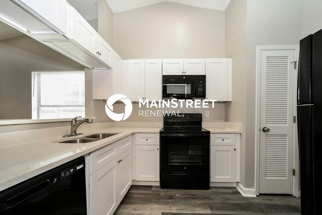 4 Bedroom Pet-Friendly Home in JACKSONVILLE, FL with Main Street Renewal