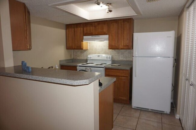 Photo - 3 bedroom townhouse near NAS Jax