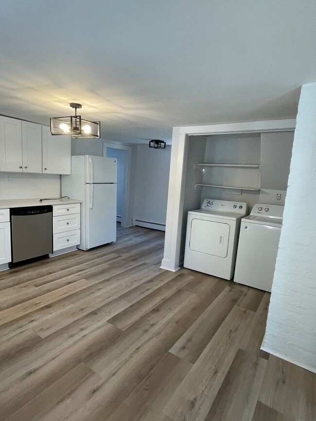 Photo - 16-20 Elm St Unidad 20-F