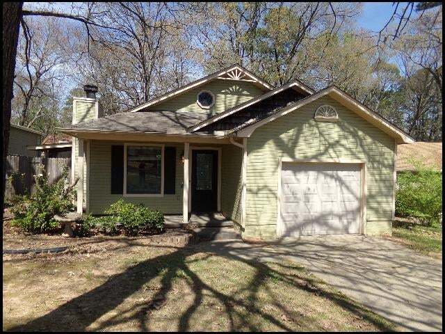 Building Photo - 122 Pin Oak Cove