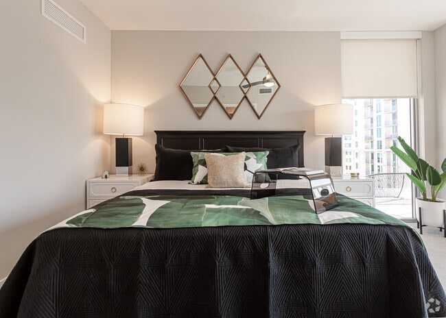 Apartamento 1712: 2HAB / 2BA - Mirabelle