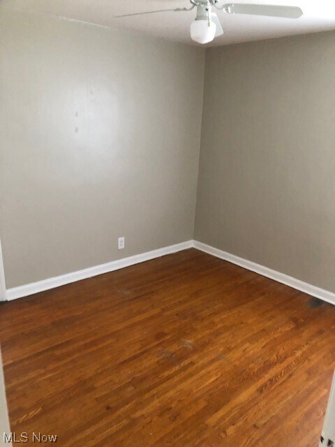 Photo - 1532 Genesee Rd