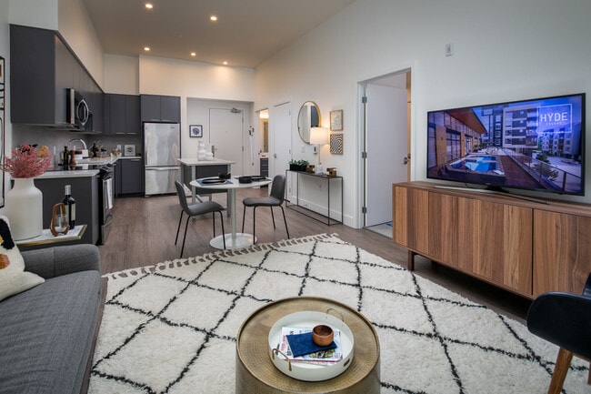 Hyde Square apartments — community photo